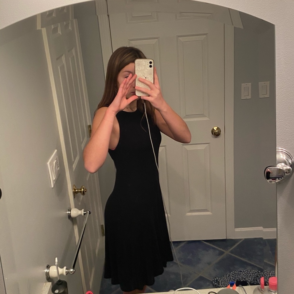 a black dress